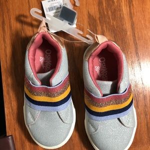 NWT Osh Kosh B’Gosh slip on shoes - size 6 toddler